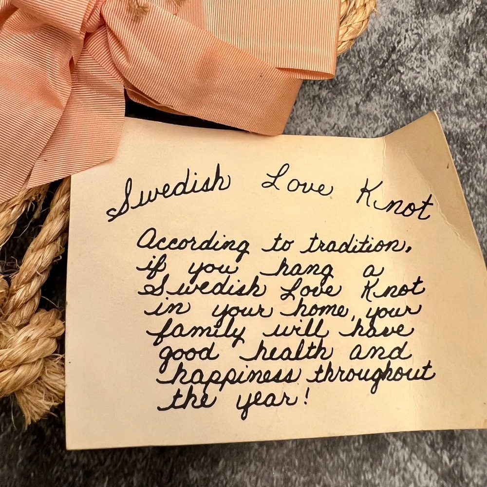 Vintage Swedish Love Knot | Cottage - Picture 2 of 5